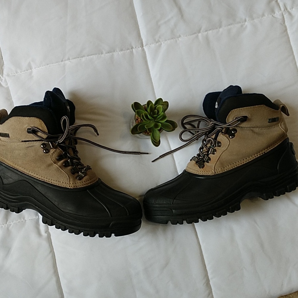 Granite Peak waterproof winter boots. Size 7